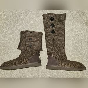UGG Classic Cardy Button Detailed Knit boots brown and gold
